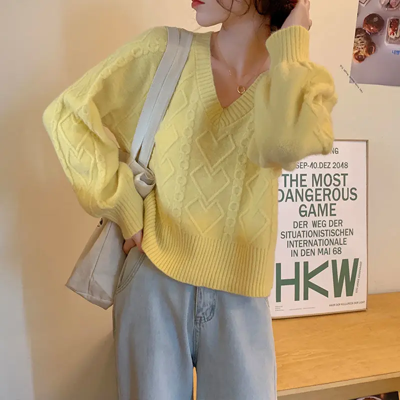 Women Autumn Winter Casual Screw Thread Solid Color Knitting Women Clothes All-match V-neck Loose Pullover Long Sleeve Sweater - Image 3