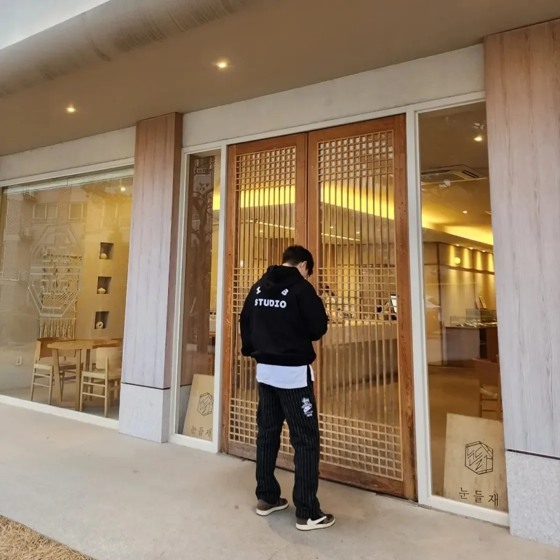 24 Classic Loose Autumn and Winter Men's and Women's Universal Casual Sweatshirts Long-sleeved Hoodies IAB - Image 2