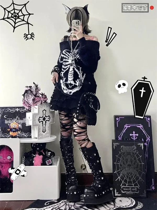 Women's Skull Print Harajuku Sweater Sweater Goth Top Aesthetic Black Pullover Harajuku Fashion Streetwear Top 2000 - Image 3