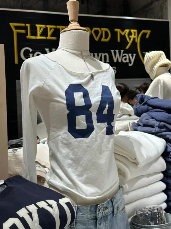84 Print Raw Hem Long Sleeve T-shirt Woman Scoop Neck Slim Cotton Tee Top Casual Vintage Sweet Cute Streetwear Y2k Crop Tops - Image 2